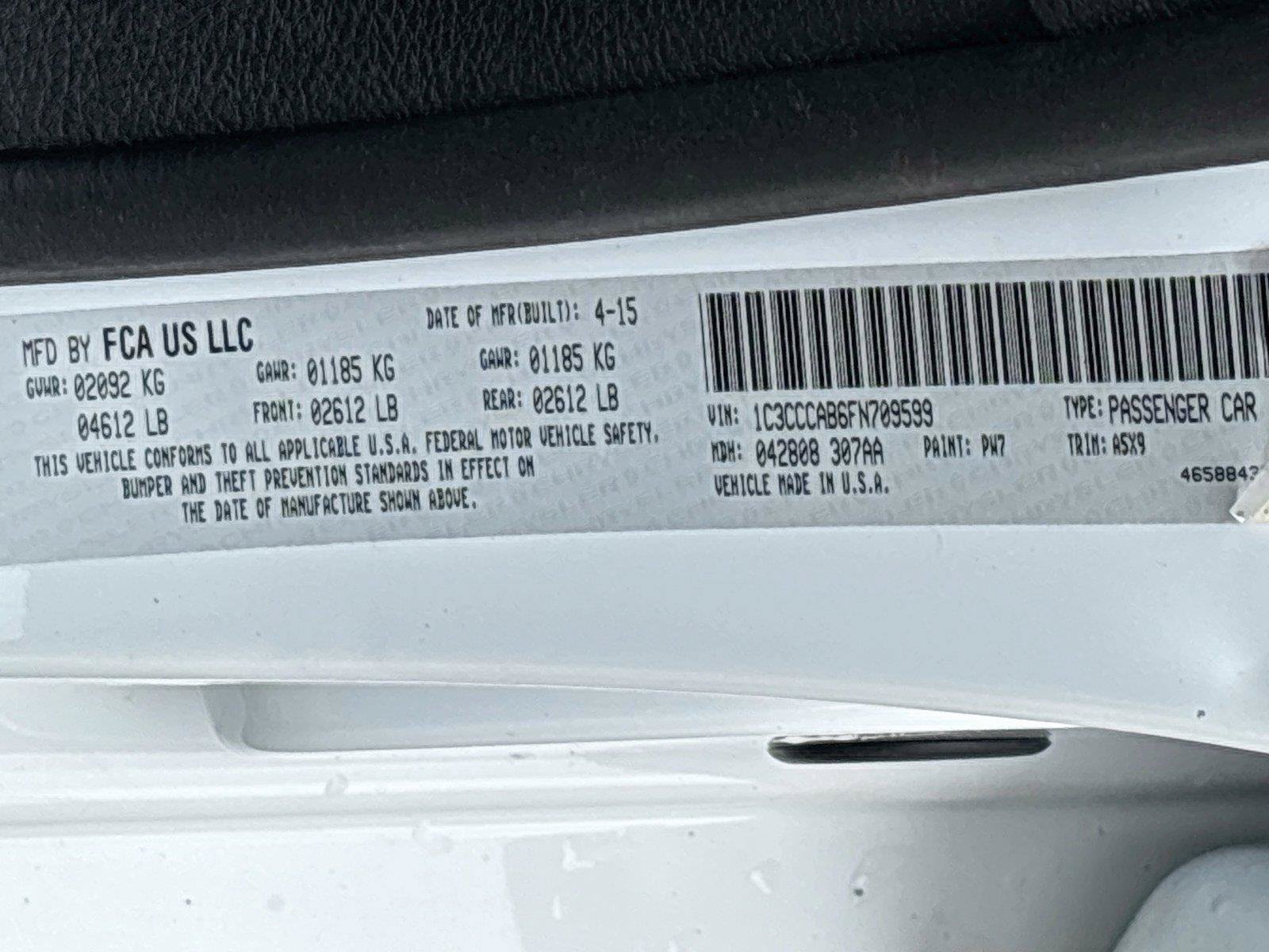 Used 2015 Chrysler 200 Limited w/ Convenience Group FWD image 22