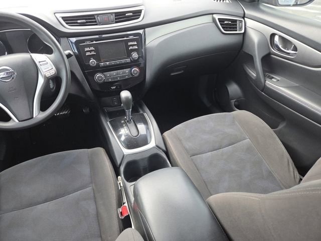 Used 2016 Nissan Rogue S image 24