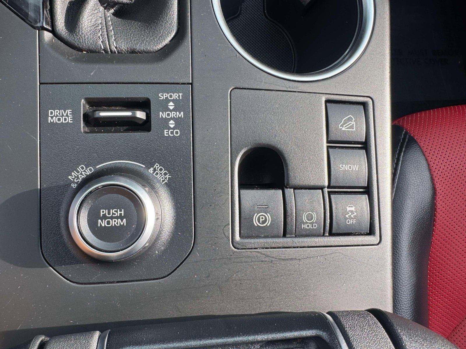 Used 2023 Toyota Highlander XSE image 33