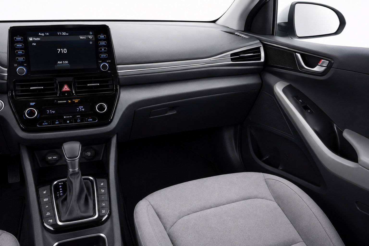 Used 2021 Hyundai Ioniq SE FWD image 17