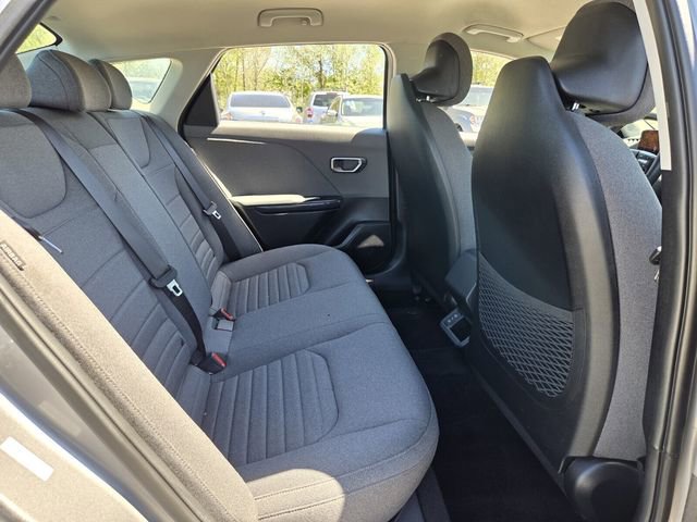 Used 2025 Kia K4 EX image 14