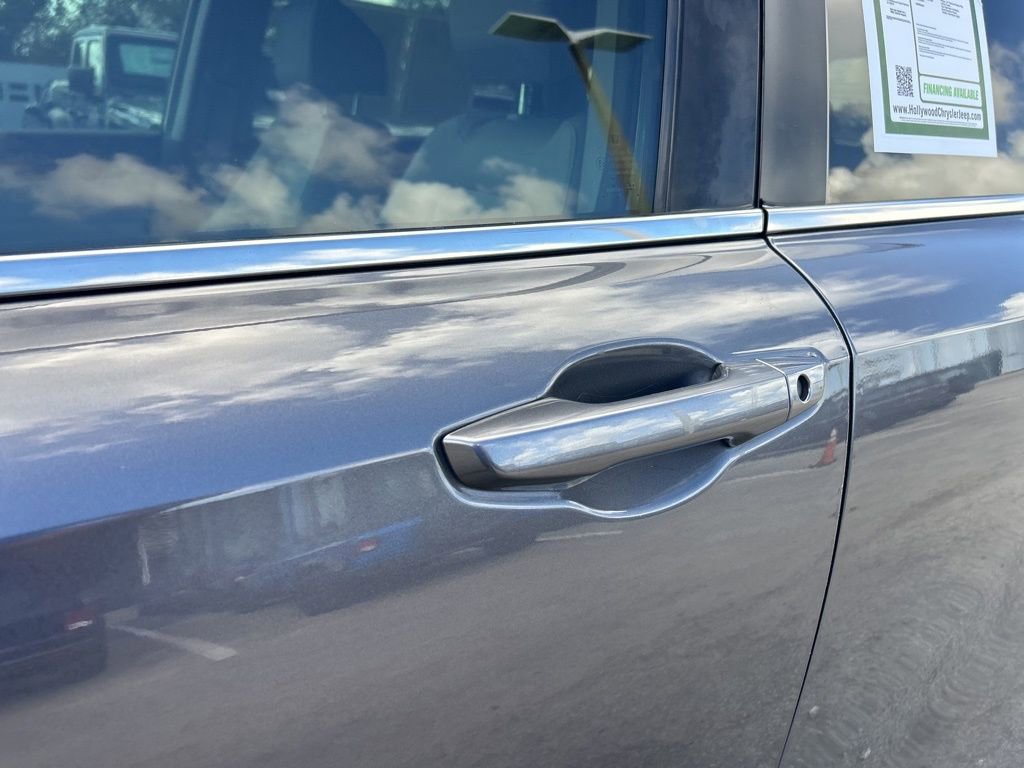 Used 2021 Honda CR-V Touring image 21