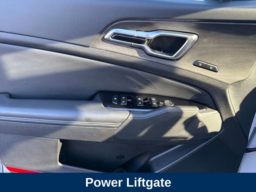 Used 2023 Kia Sportage X-Pro image 12