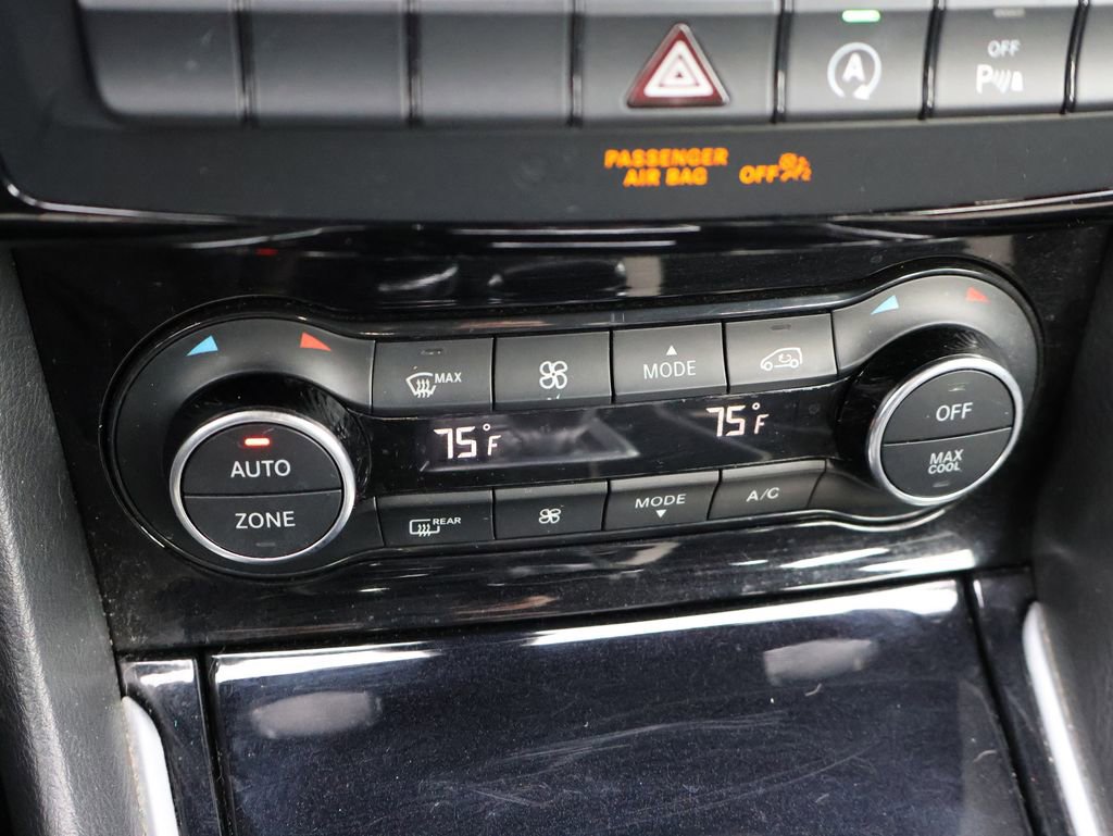 Used 2018 INFINITI QX30 Sport w/ Cargo Package image 25