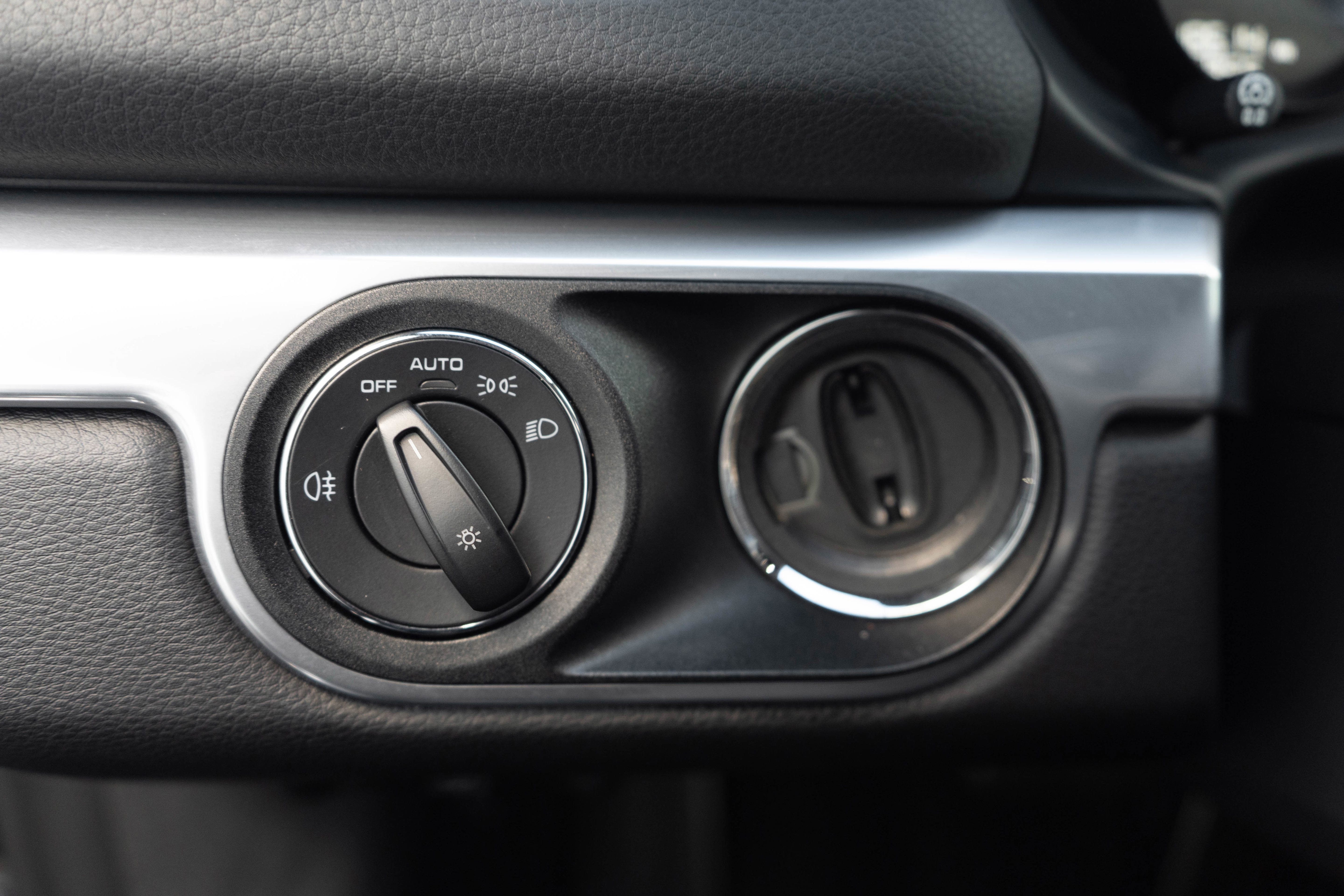 Used 2014 Porsche Cayman S image 15