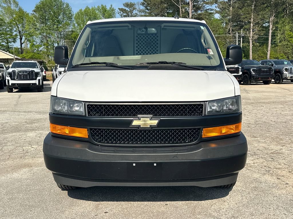 Used 2023 Chevrolet Express 2500 w/ Driver Convenience Package image 3