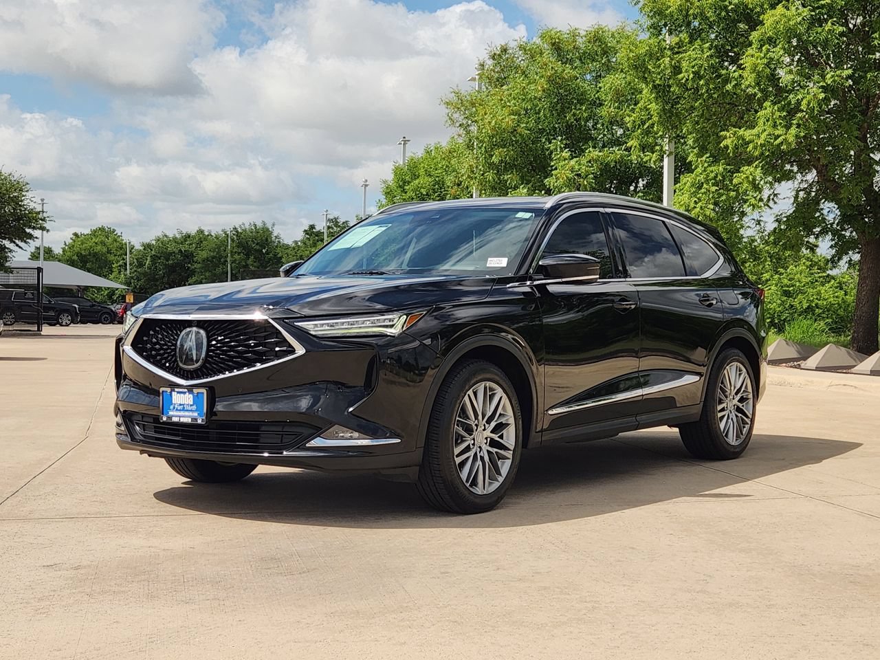 Used 2022 Acura MDX SH-AWD w/ Advance Package image 3