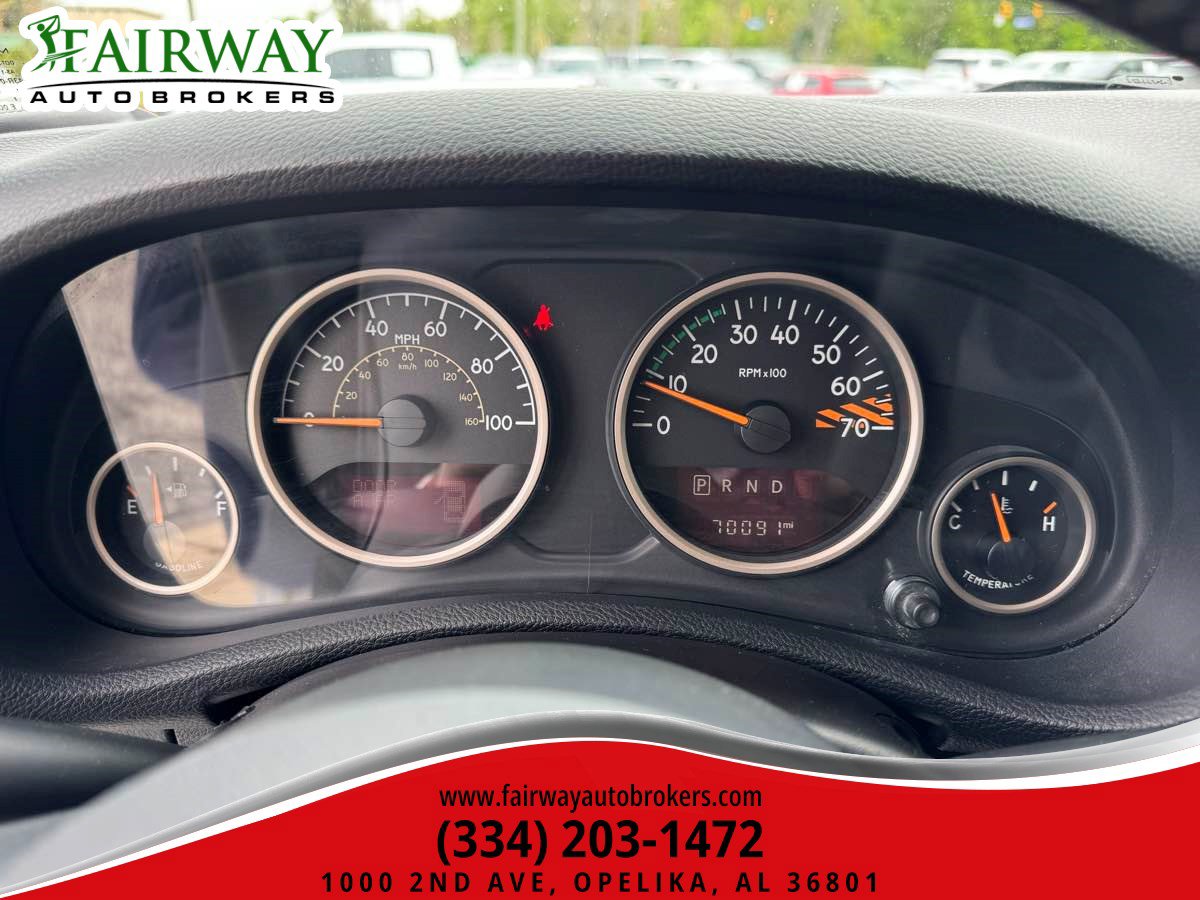 Used 2016 Jeep Wrangler Unlimited Sahara image 20