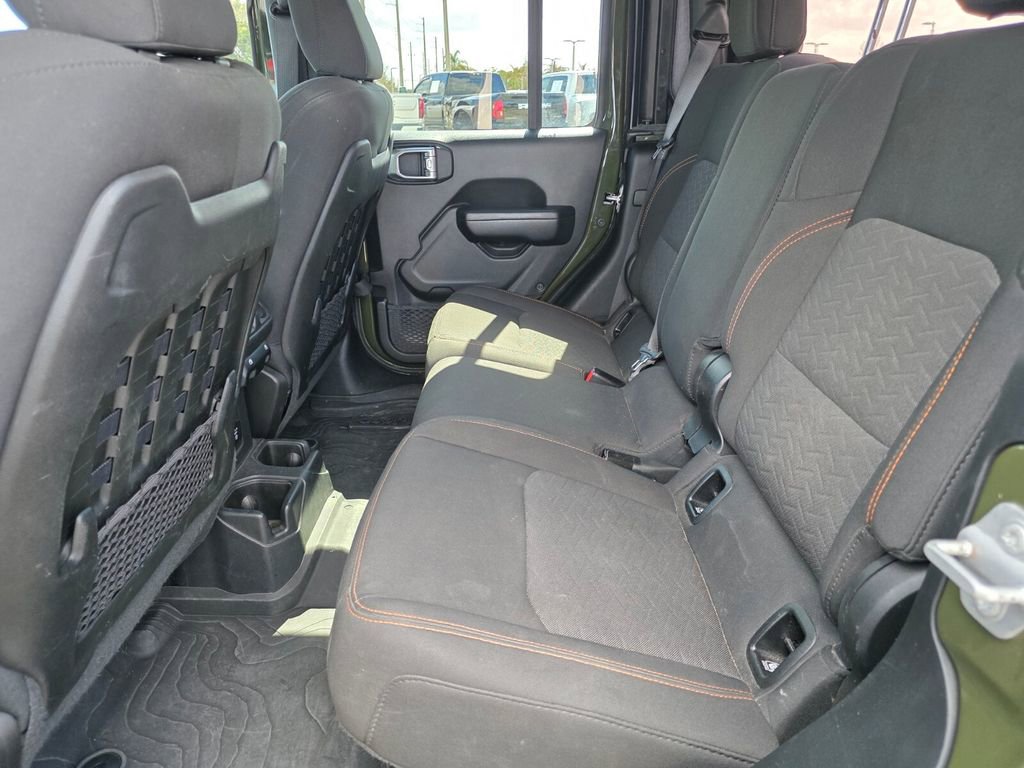 Used 2023 Jeep Gladiator Mojave image 17