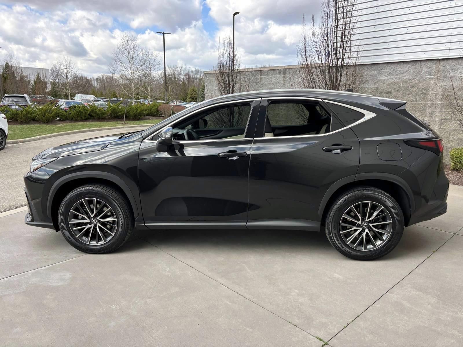 Used 2024 Lexus NX 350h AWD w/ Cold Area Package image 8