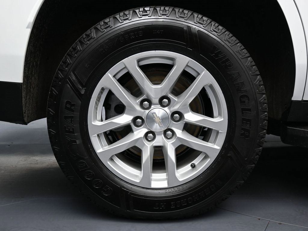 Used 2022 Chevrolet Tahoe LS w/ Driver Alert Package image 11