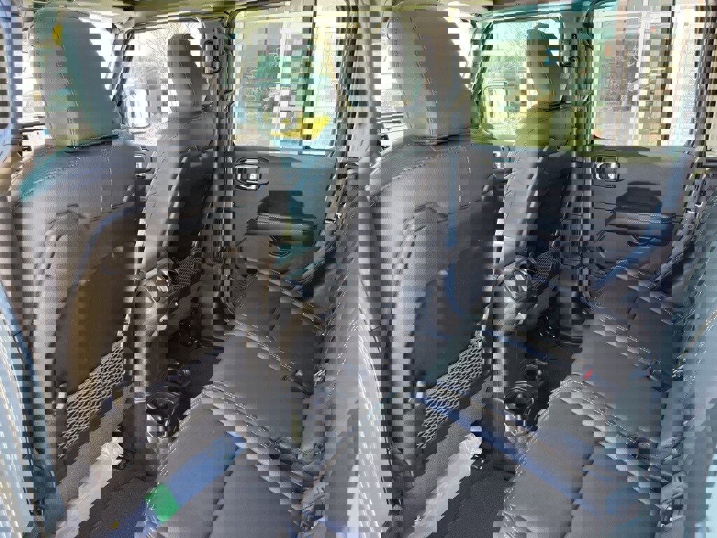 New 2026 Jeep Gladiator Sport image 16