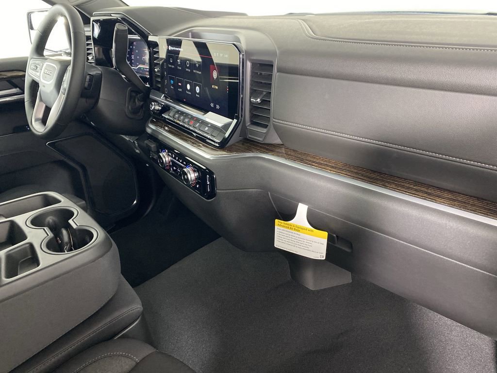 Used 2025 GMC Sierra 1500 Elevation image 28