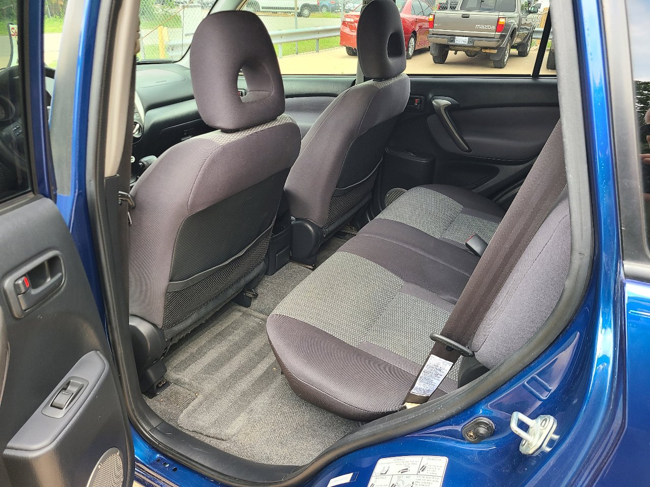 Used 2004 Toyota RAV4 2WD image 11