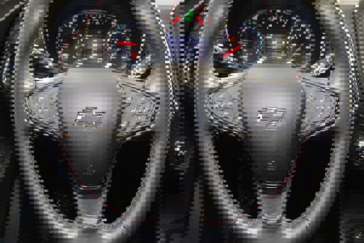 Used 2022 Chevrolet Equinox RS image 34