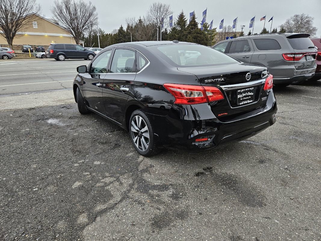 Used 2019 Nissan Sentra SV w/ Special Edition Package image 3