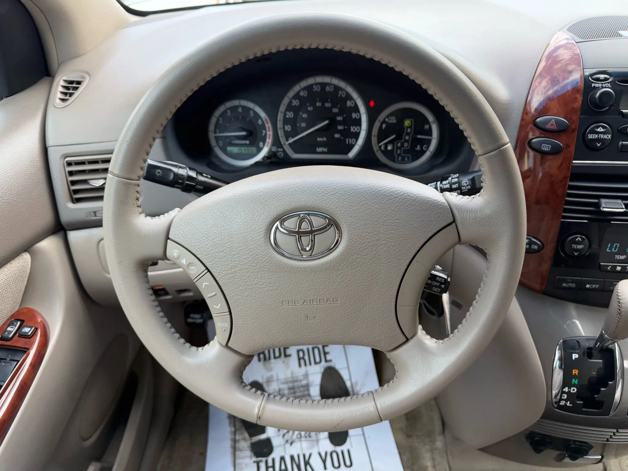 Used 2004 Toyota Sienna XLE Limited image 11