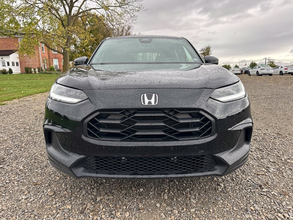 Used 2023 Honda HR-V Sport image 2