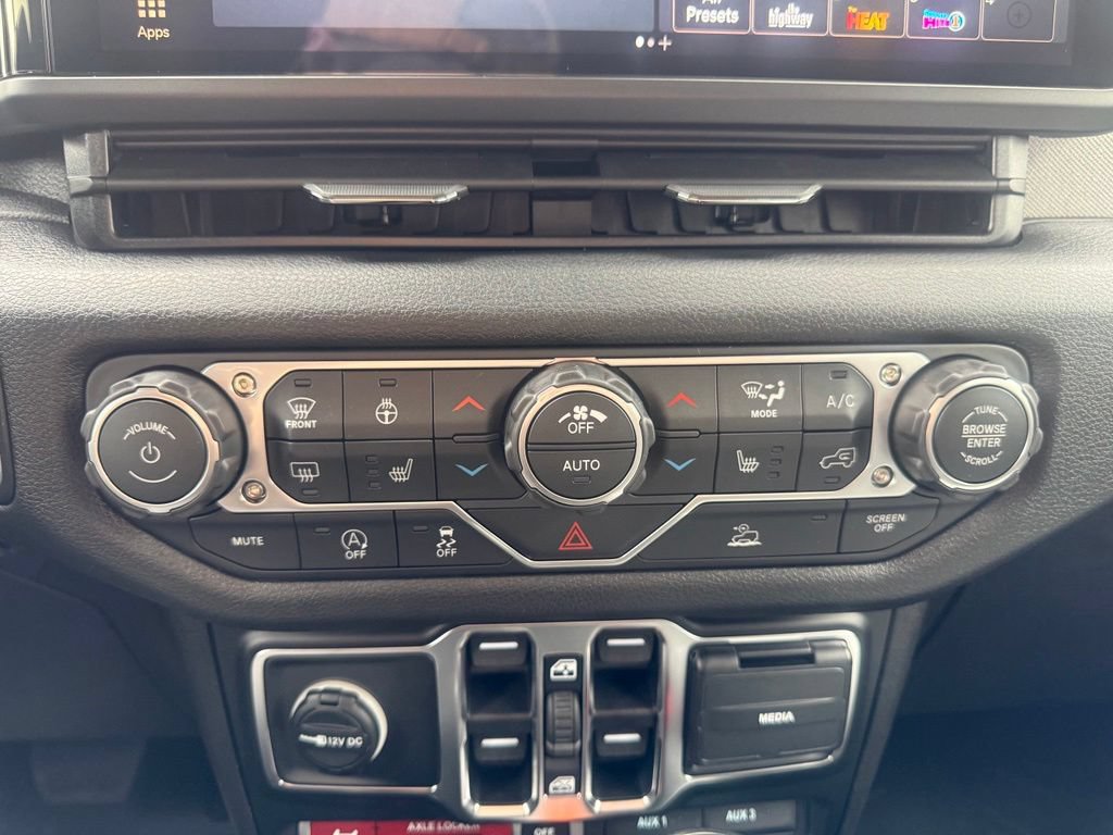 New 2026 Jeep Wrangler Unlimited Sport AWD/4WD image 22