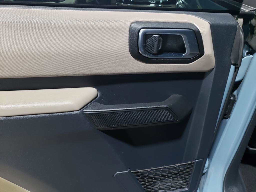 Used 2022 Ford Bronco Big Bend image 13