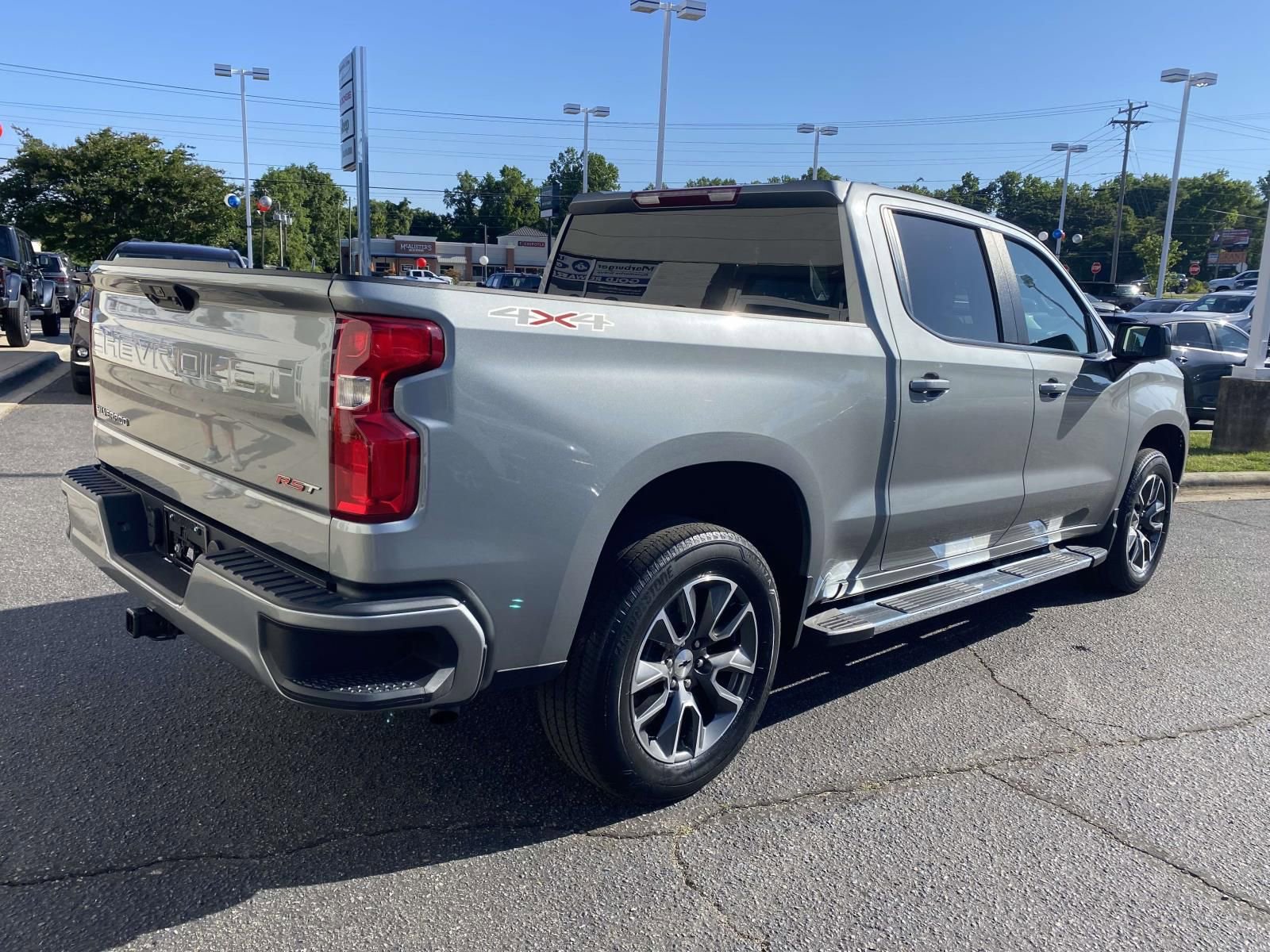 Used 2023 Chevrolet Silverado 1500 RST w/ Protection Package AWD/4WD image 7