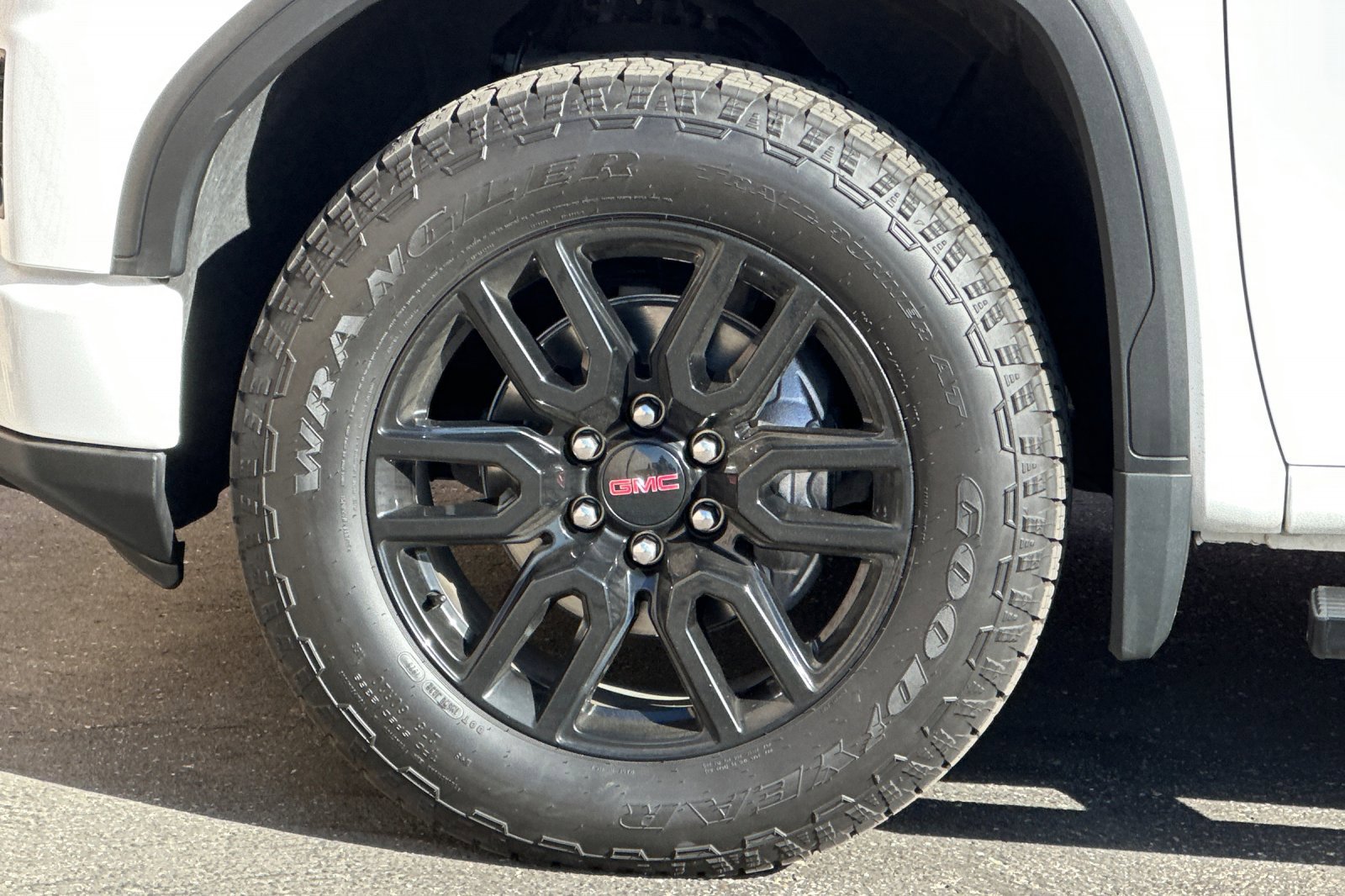 Certified 2023 GMC Sierra 1500 Elevation w/ Preferred Package AWD/4WD image 26