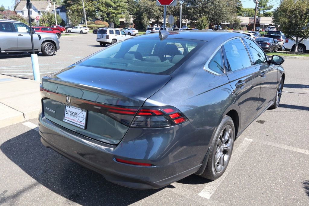 Used 2023 Honda Accord EX image 5