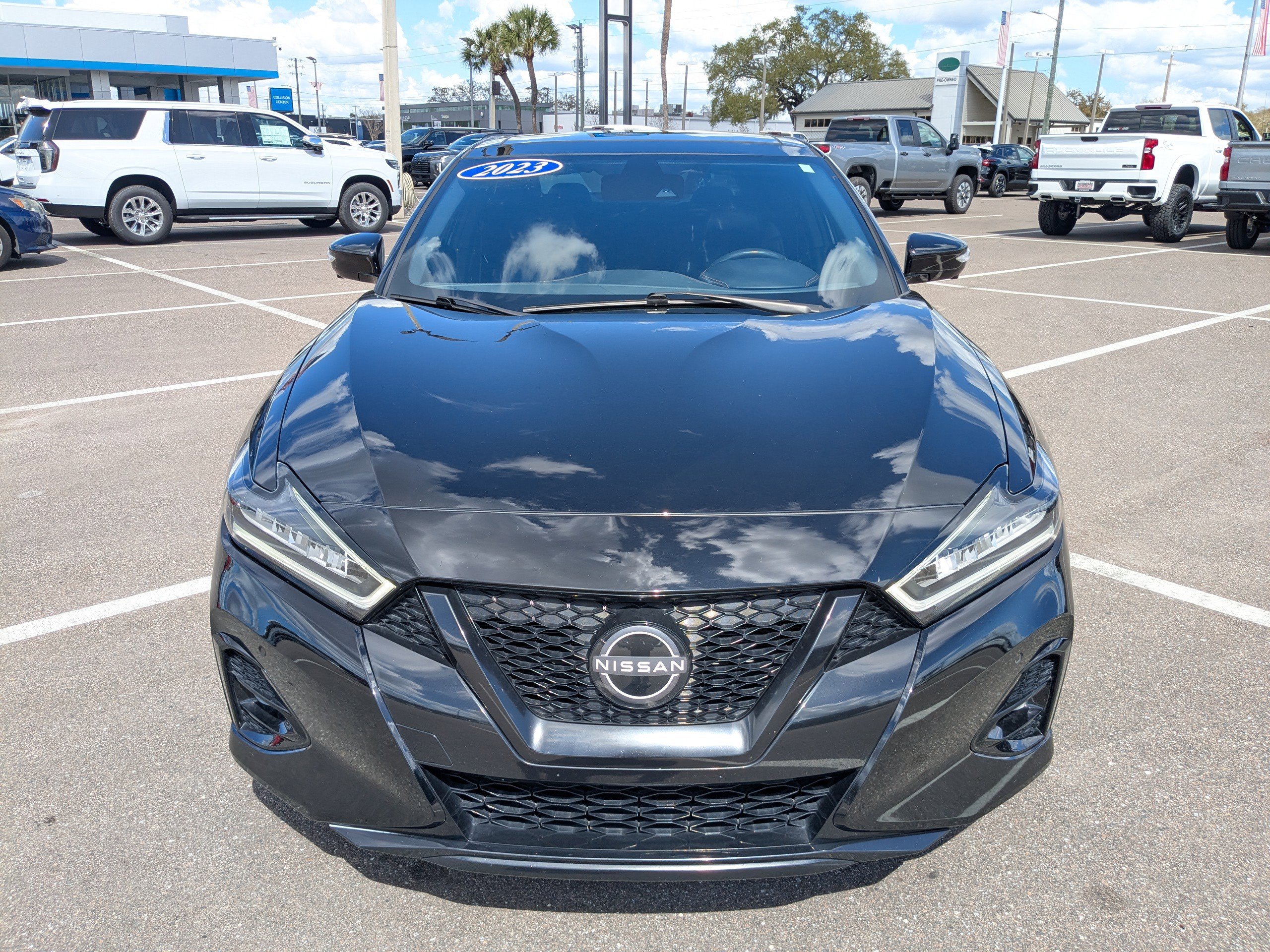 Used 2023 Nissan Maxima SR w/ Sport Mat Group image 2