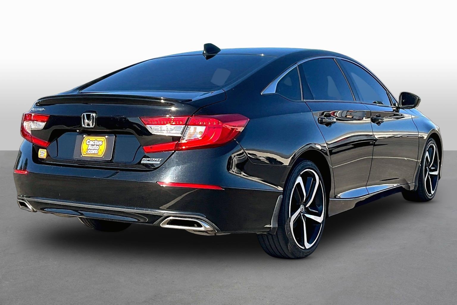 Used 2022 Honda Accord Sport Special Edition image 2