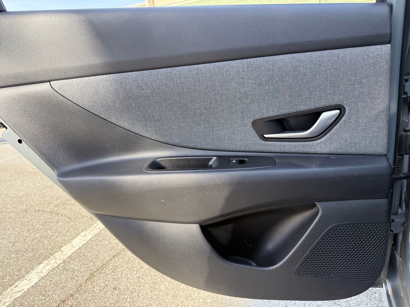 Used 2023 Hyundai Elantra Limited w/ Cargo Package FWD image 45
