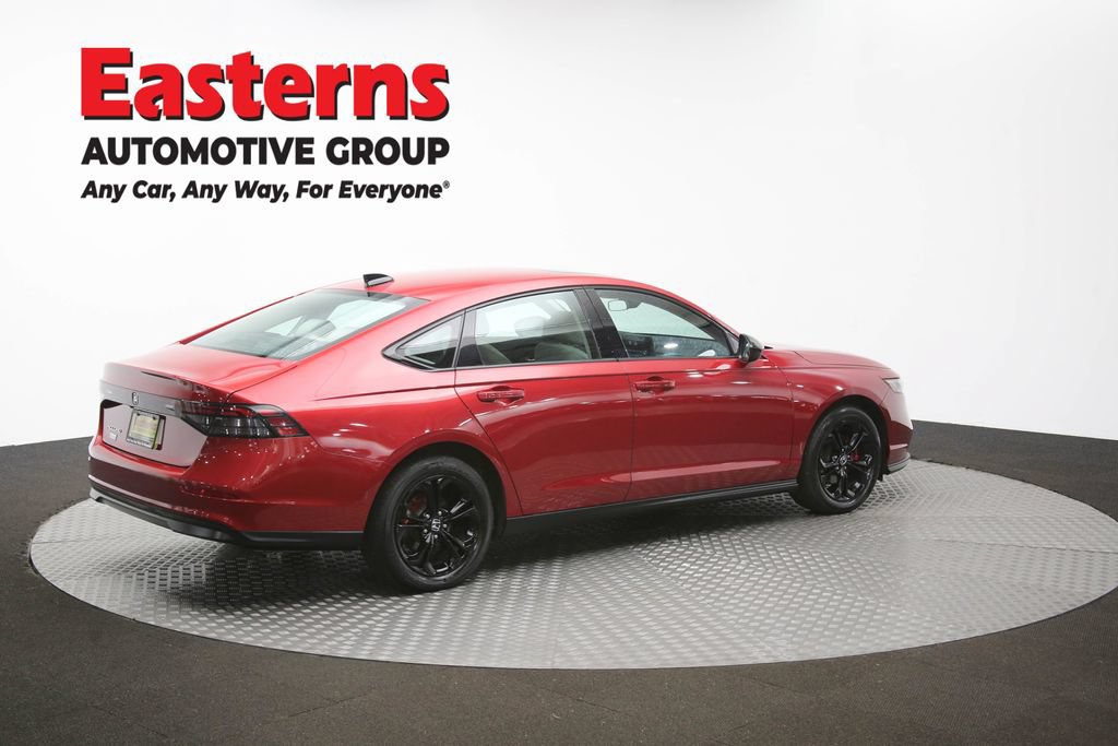 Used 2025 Honda Accord SE image 41