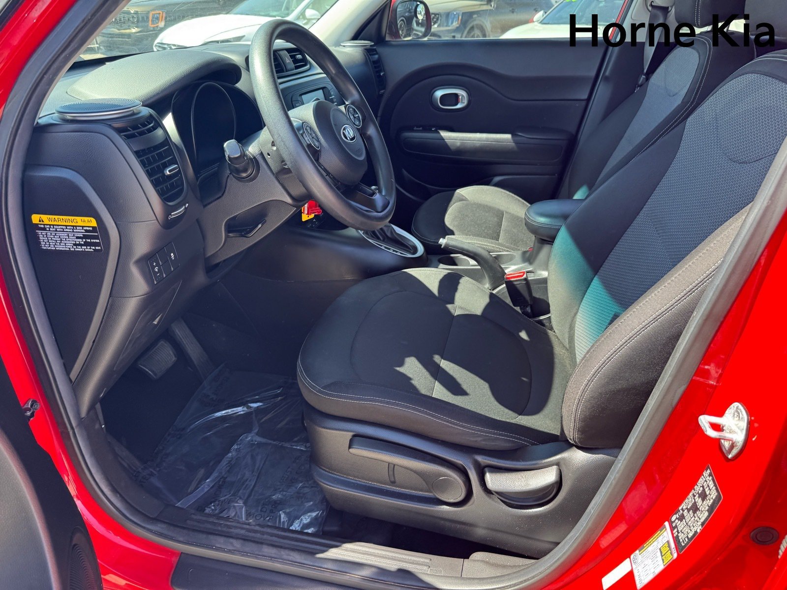 Used 2017 Kia Soul + FWD image 10