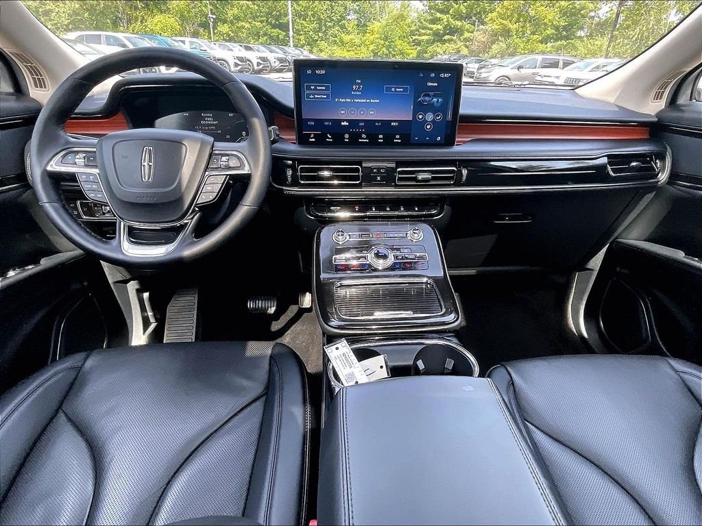 Used 2023 Lincoln Nautilus Reserve w/ Monochromatic Package AWD/4WD image 21