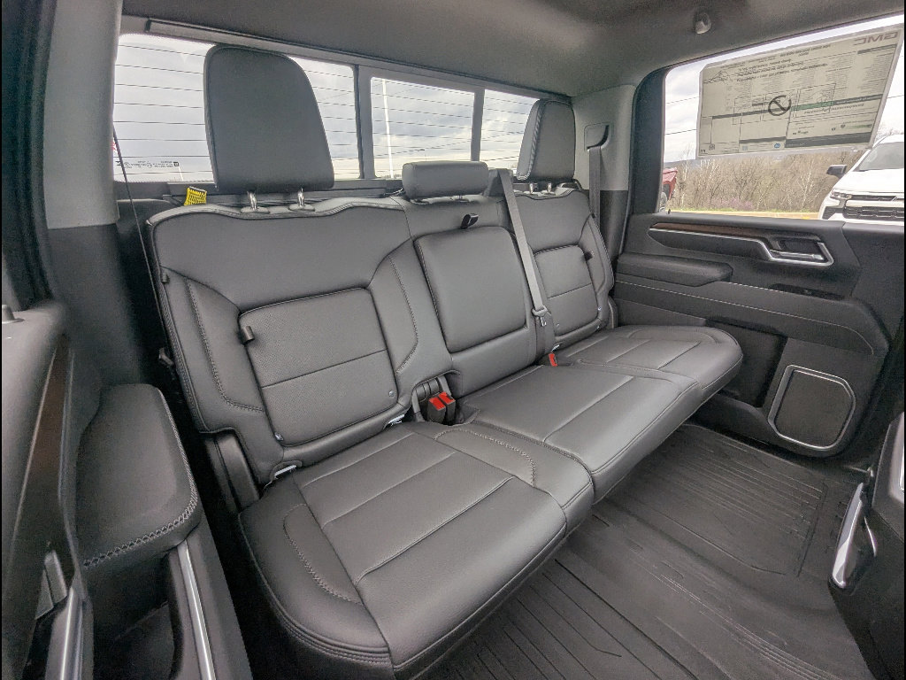 New 2026 GMC Sierra 2500 Denali w/ Technology Package AWD/4WD image 18