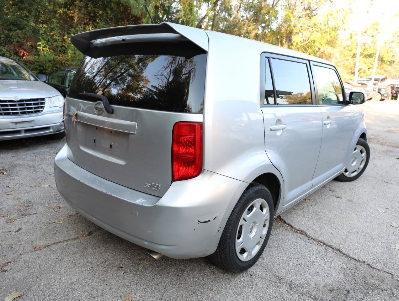 Used 2010 Scion xB FWD image 6