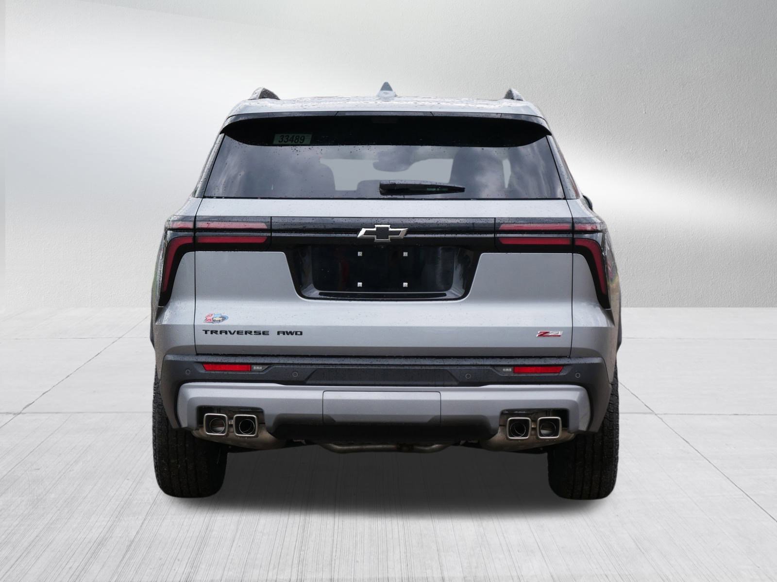 New 2026 Chevrolet Traverse Z71 w/ Enhanced Driving Package image 4