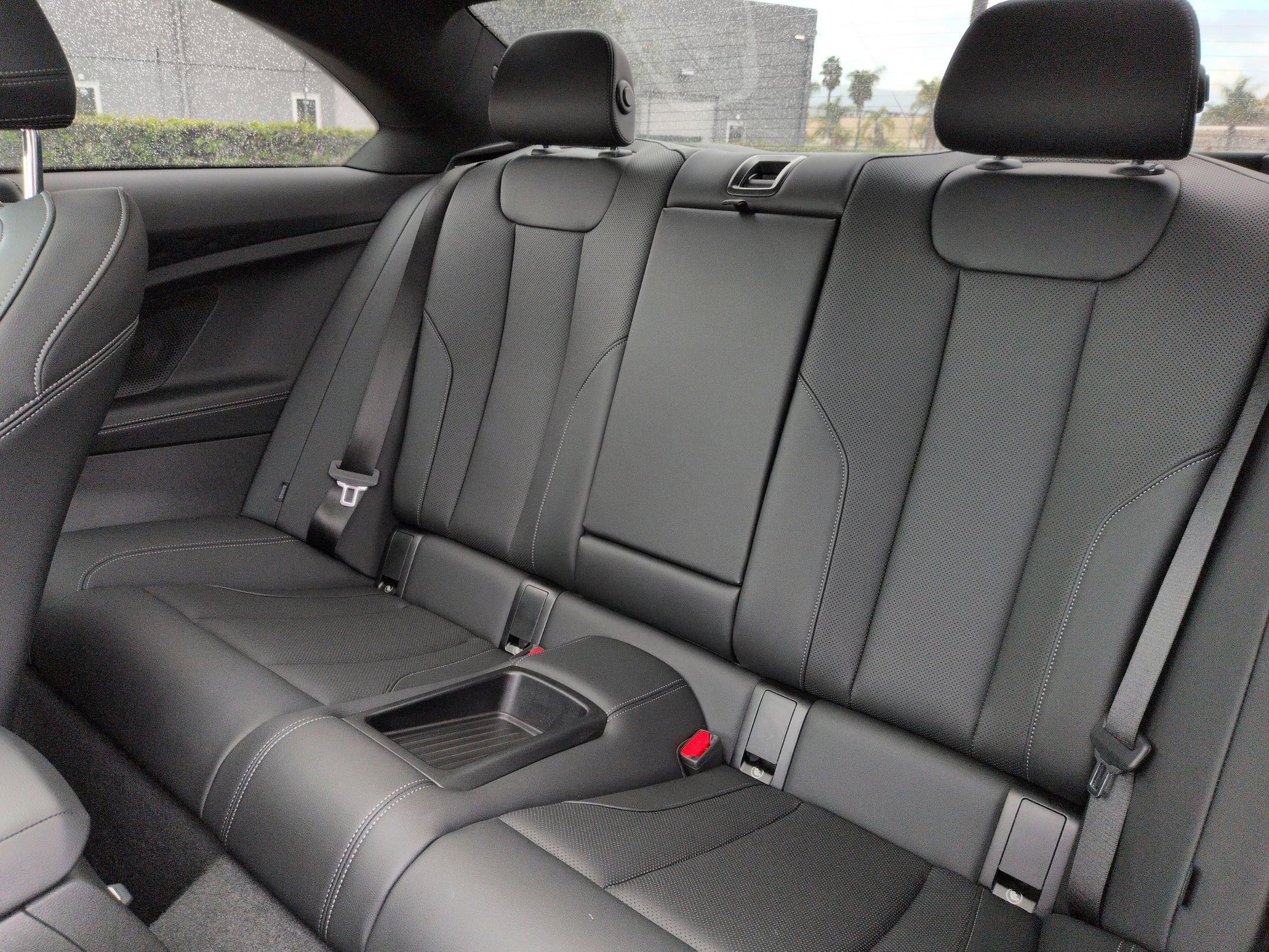 Used 2025 BMW 230i Coupe w/ M Sport Package image 31