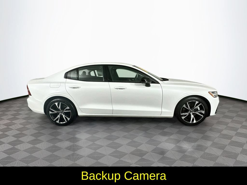 Used 2024 Volvo S60 B5 Core FWD image 11