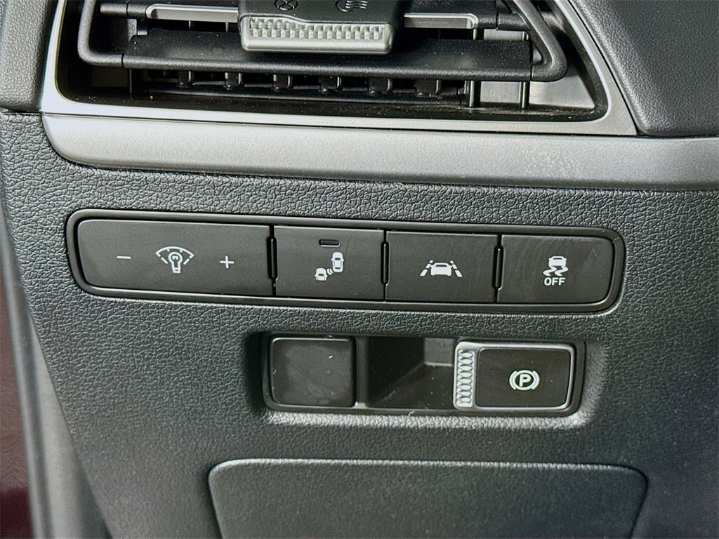 Certified 2022 Hyundai Palisade SE image 19