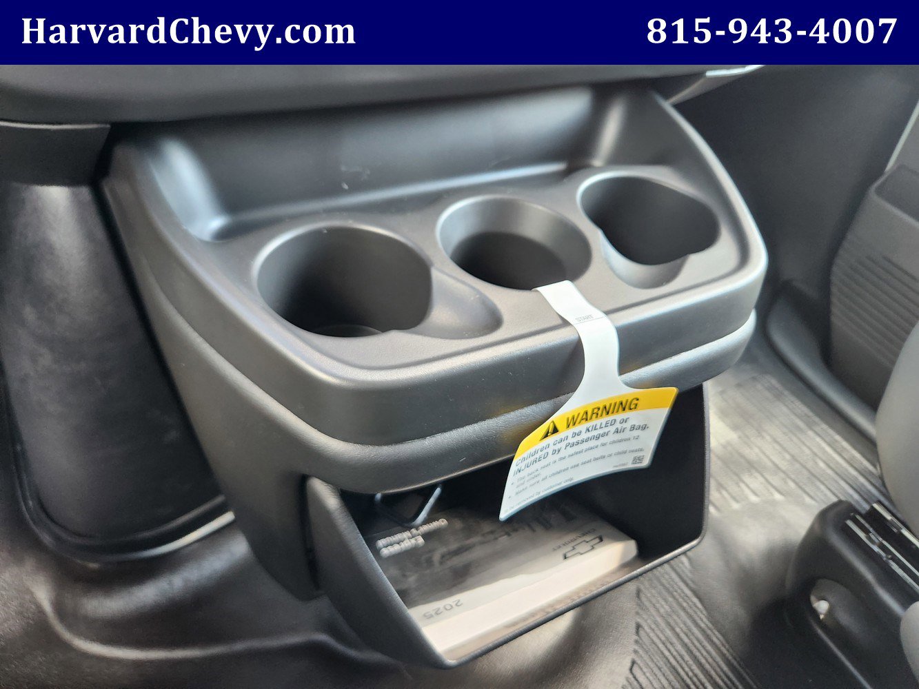 Used 2025 Chevrolet Express 2500 Extended w/ Safety Package image 10