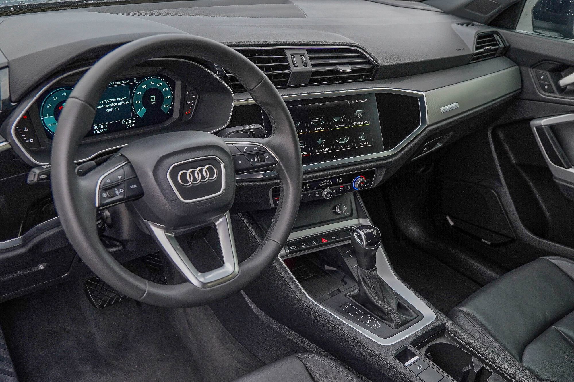 Certified 2025 Audi Q3 2.0T Premium Plus w/ Premium Plus Package image 7