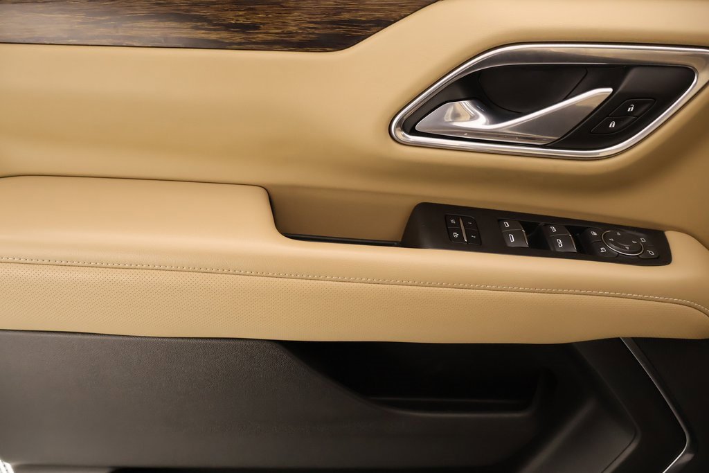 Used 2023 Chevrolet Tahoe Premier image 17