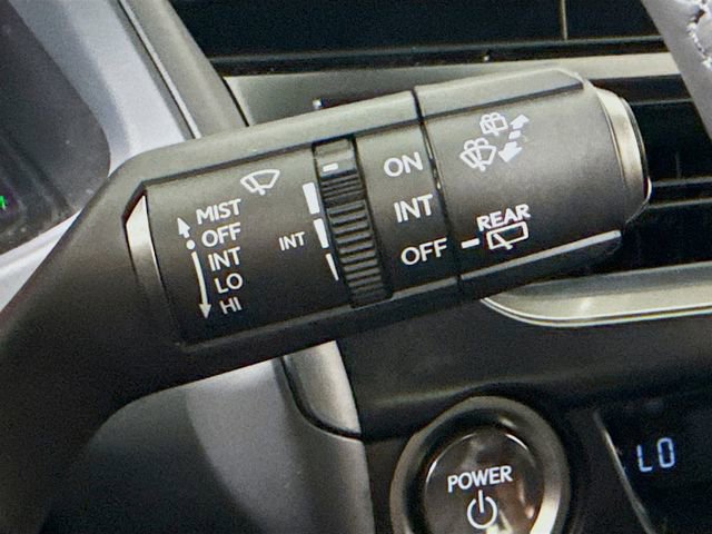 Used 2024 Lexus UX 250h FWD image 16