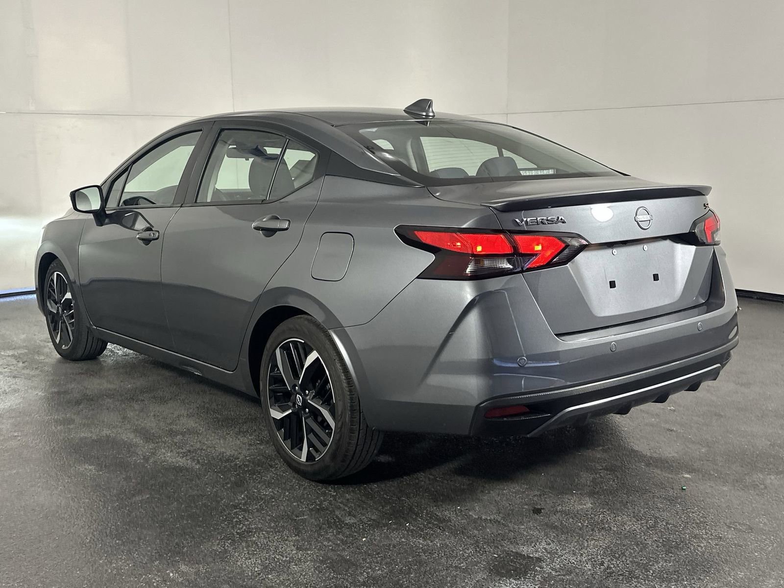 Certified 2024 Nissan Versa SR image 9