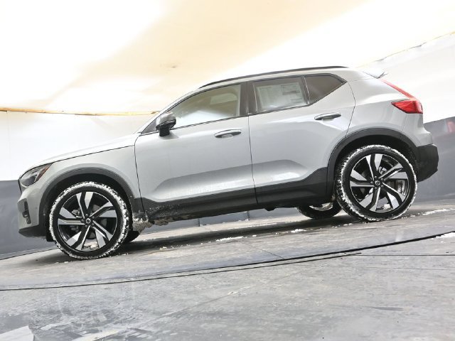 New 2026 Volvo XC40 B5 Ultra w/ Protection Package Premier AWD/4WD image 43