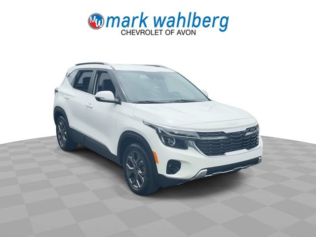 Used 2024 Kia Seltos S FWD image 2