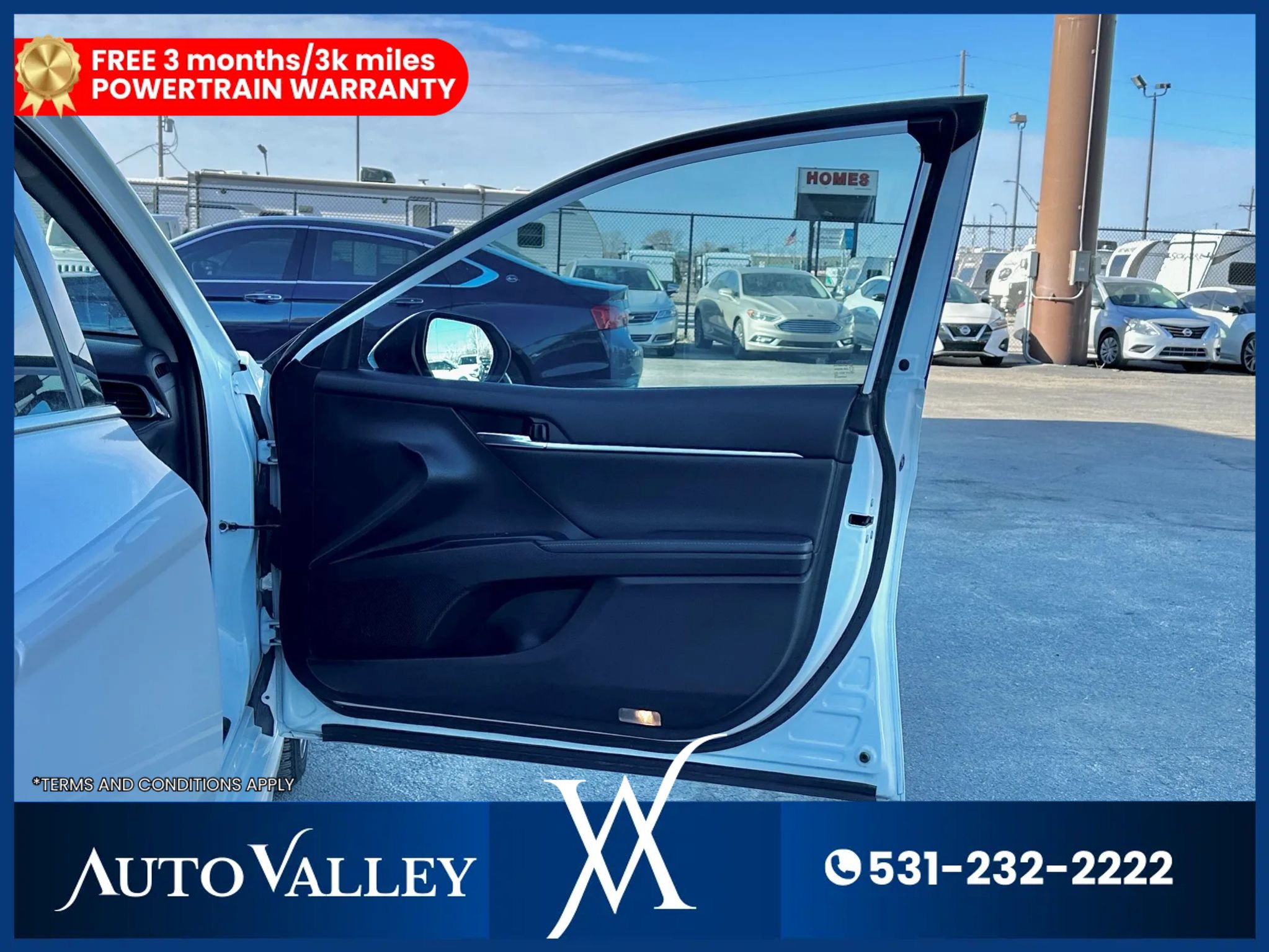 Used 2019 Toyota Camry XSE w/ Carpet Mat Package FWD image 15