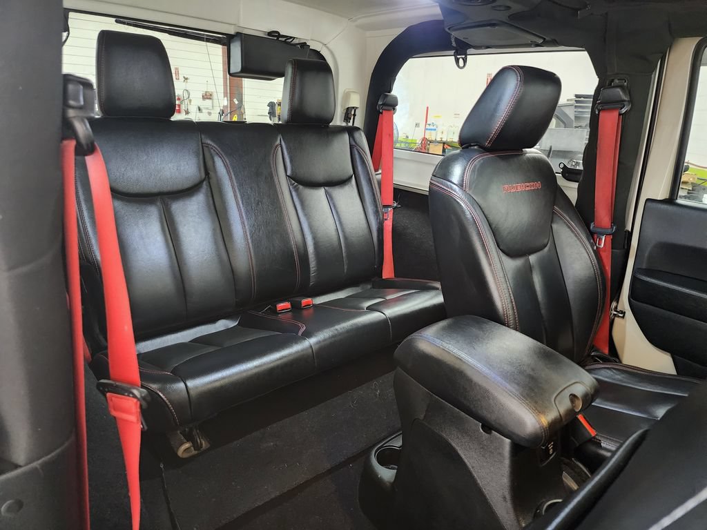 Used 2017 Jeep Wrangler Rubicon AWD/4WD image 25