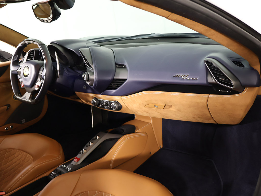 Used 2018 Ferrari 488 Spider RWD image 27