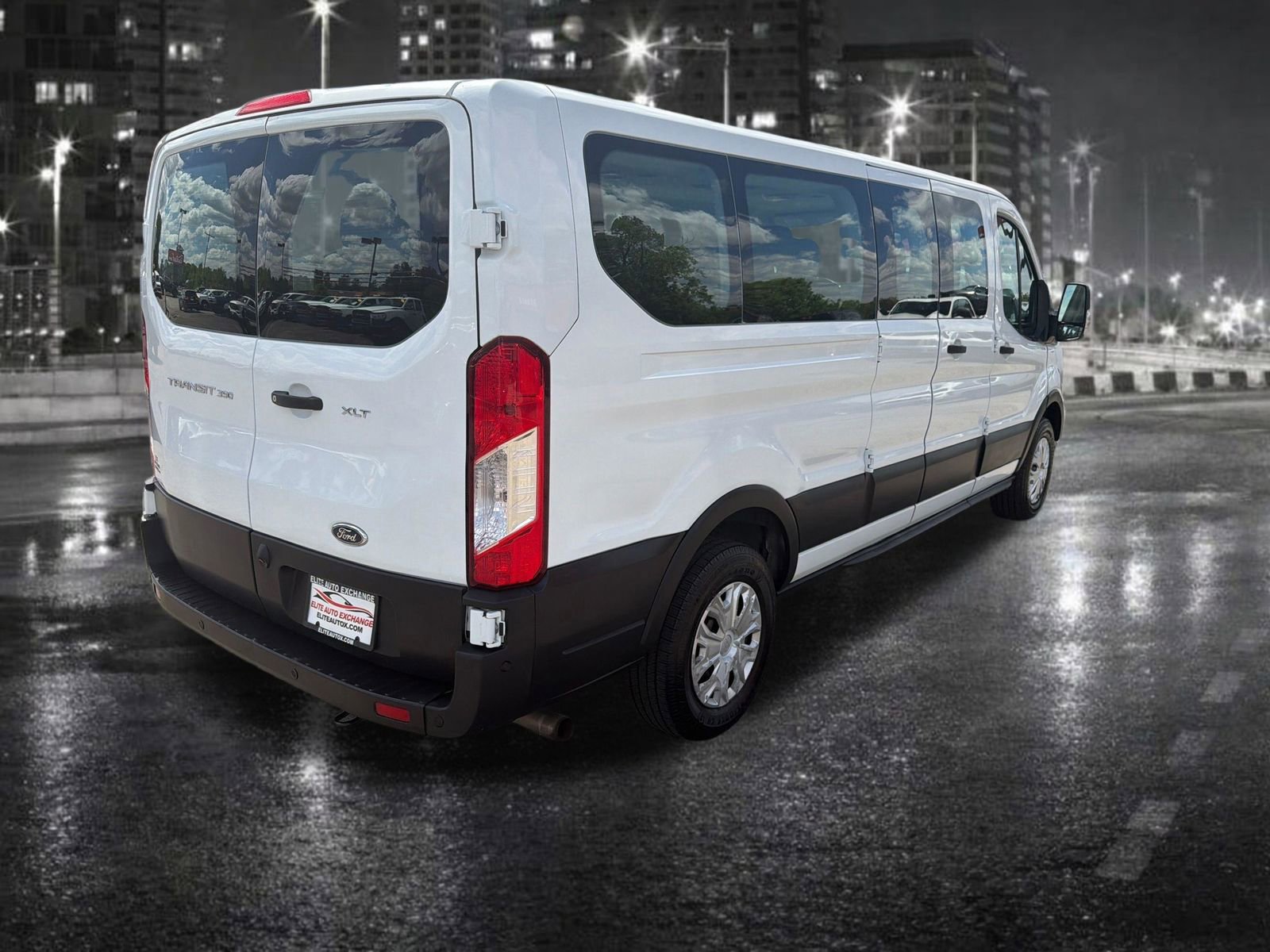 Used 2021 Ford Transit 350 XLT RWD image 6